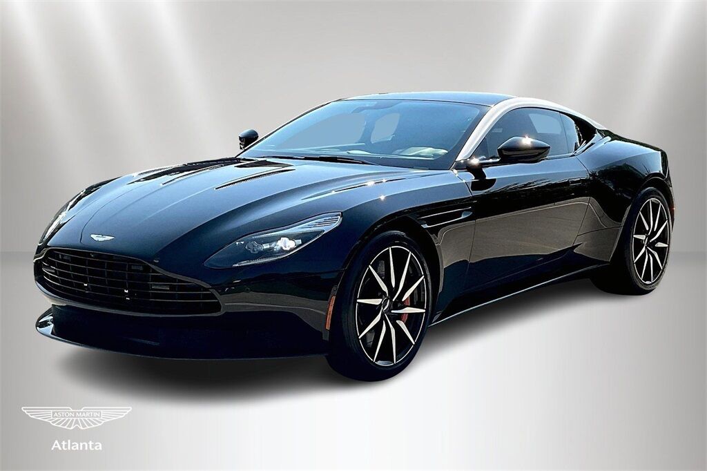 Aston Martin DB11