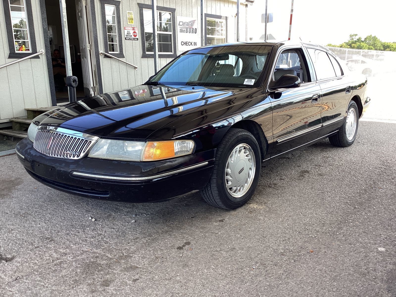 Lincoln Continental