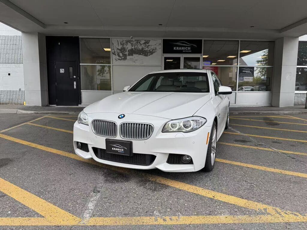 BMW 550i