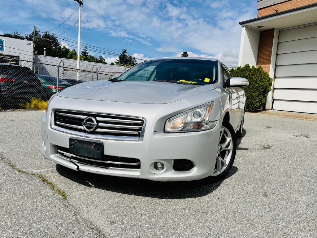 Nissan Maxima