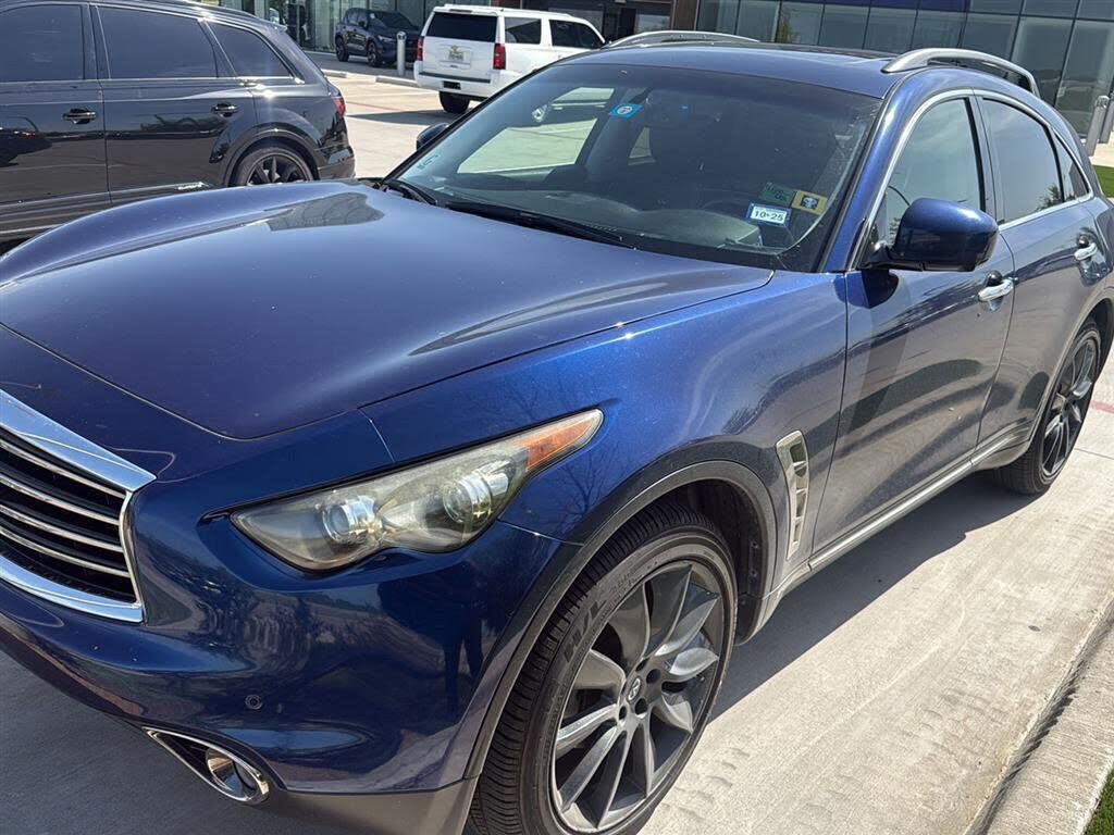Infiniti FX35