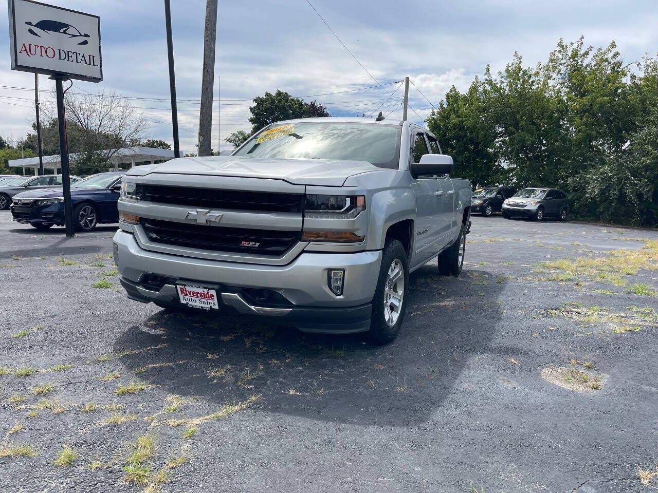 2018 CHEVROLET Silverado