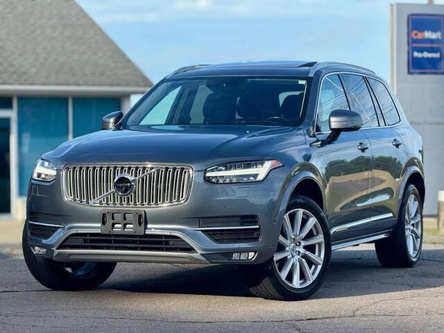 2019 VOLVO XC90
