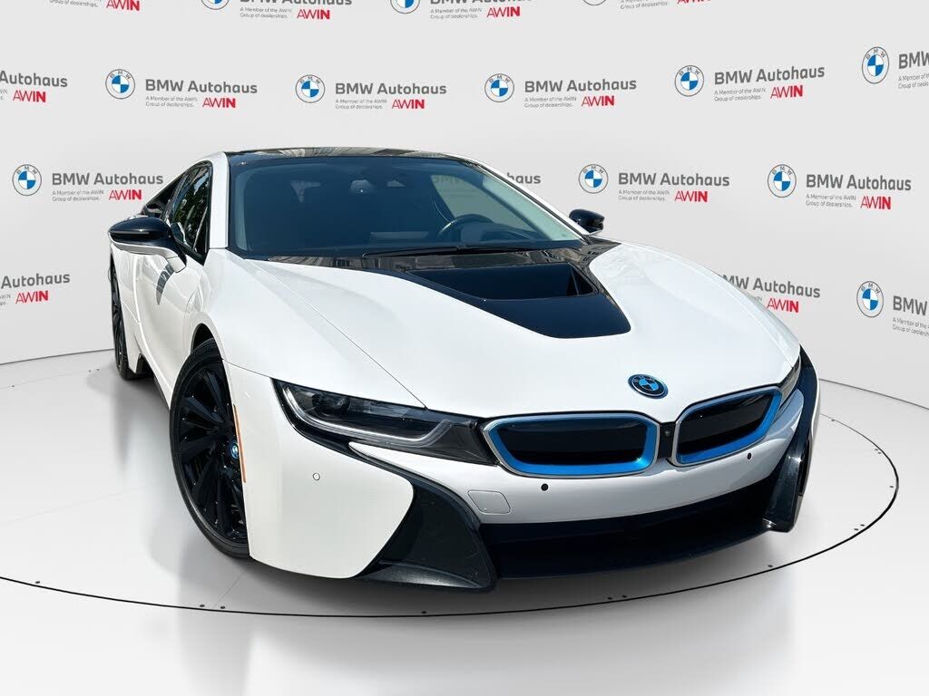 BMW i8