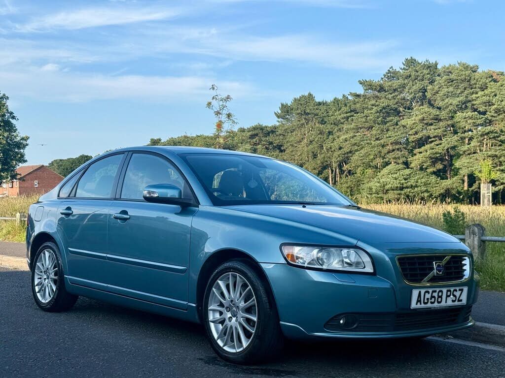Volvo S40