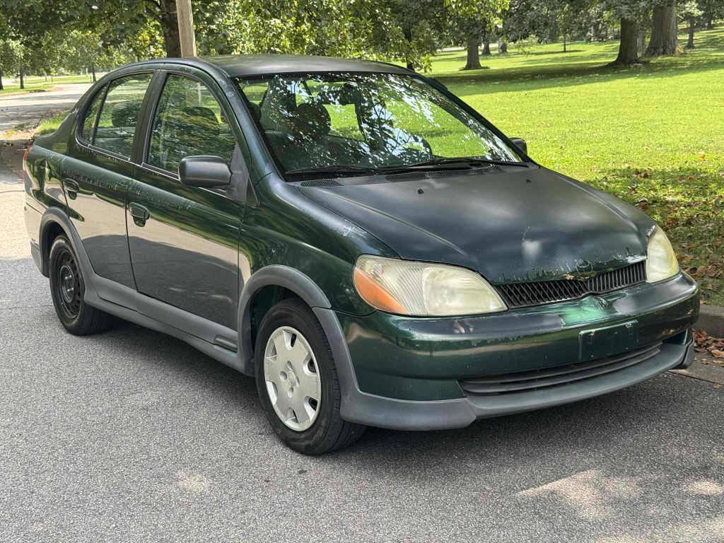 Toyota Echo