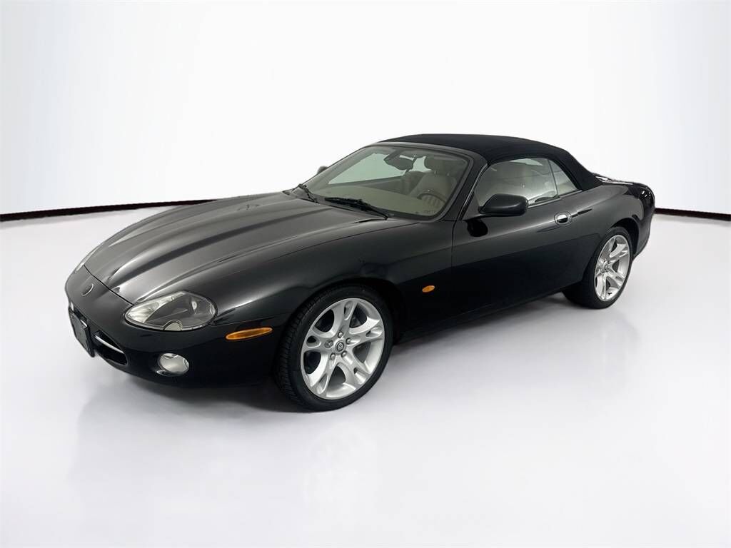 Jaguar XK8