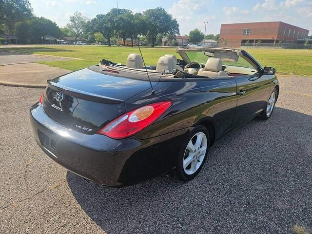 Toyota Camry Solara