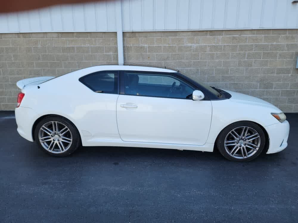 Toyota SCION tC