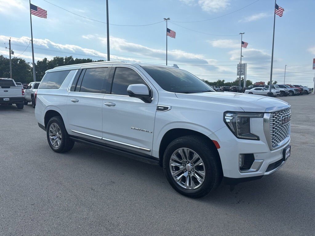 2022 GMC Yukon XL