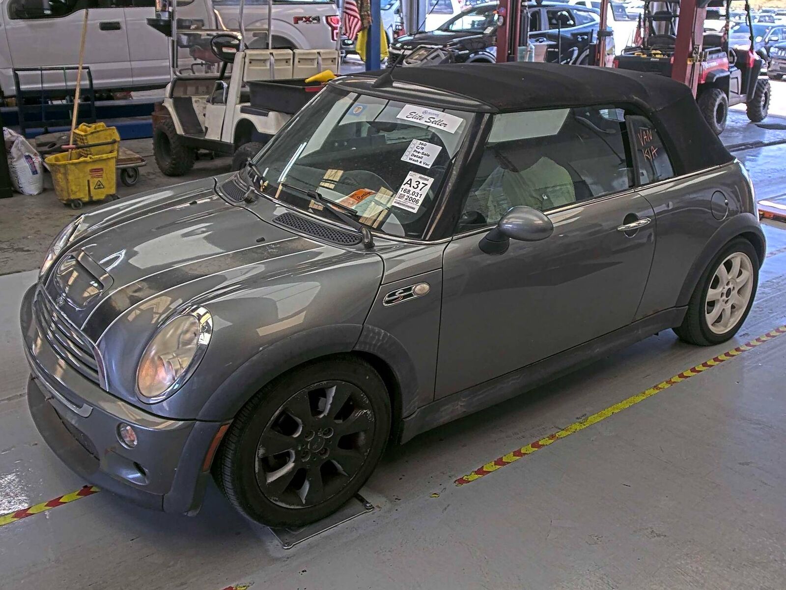 MINI Cooper Convertible