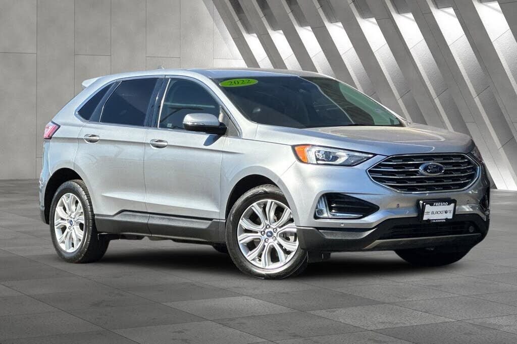 2022 FORD Edge