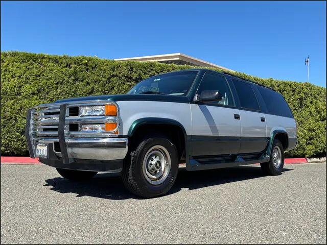 Chevrolet Suburban