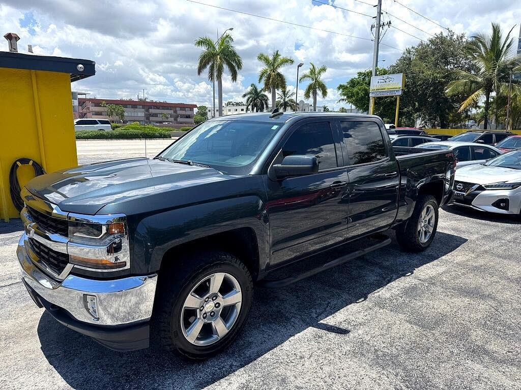 2018 CHEVROLET Silverado