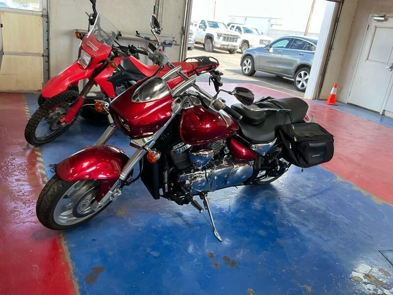 Suzuki VZ1500