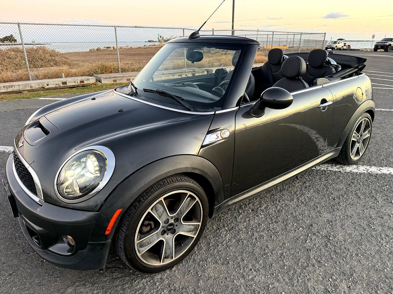 MINI Cooper Convertible