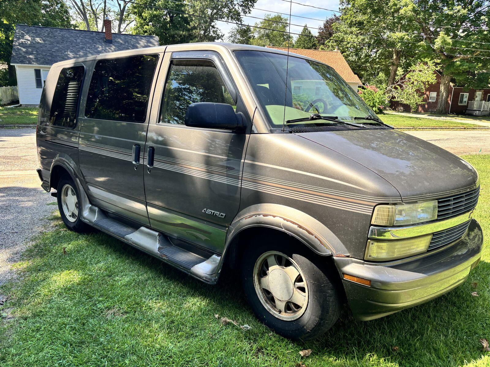 Chevrolet Astro Van