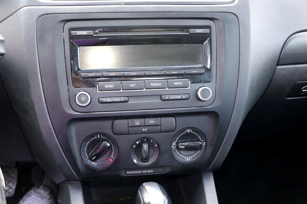 2014 VOLKSWAGEN Jetta