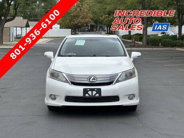 Lexus HS