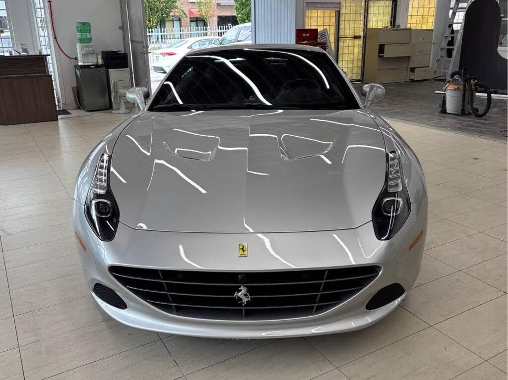 Ferrari California T