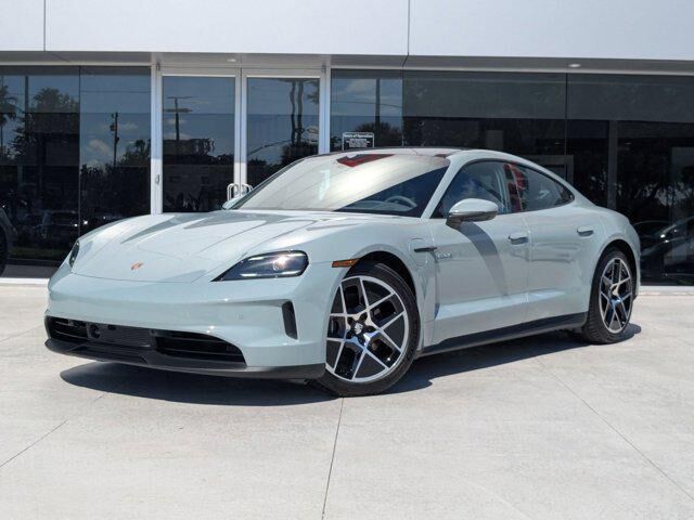 2025 PORSCHE Taycan