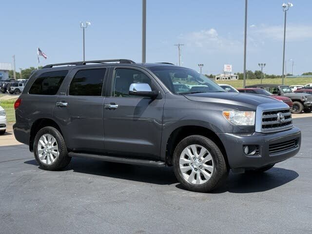 Toyota Sequoia