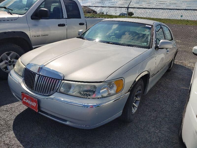 Lincoln Town Car