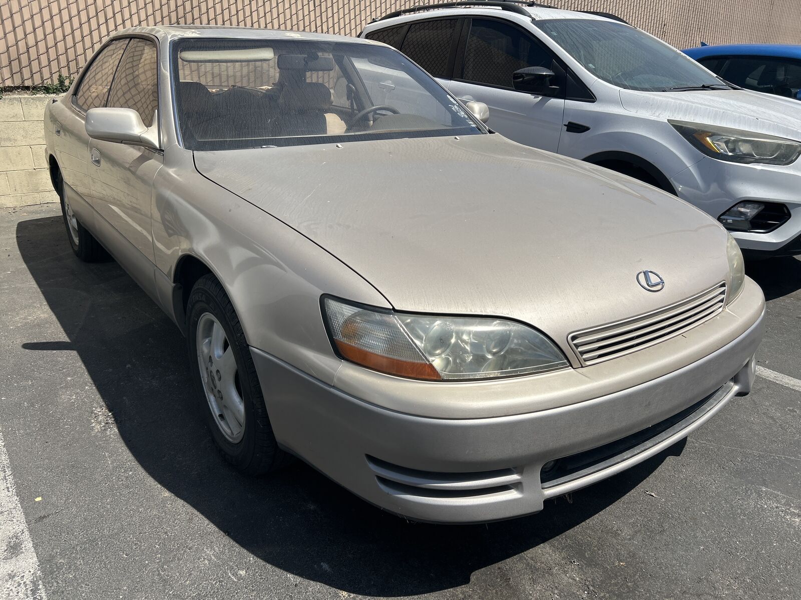 Lexus ES