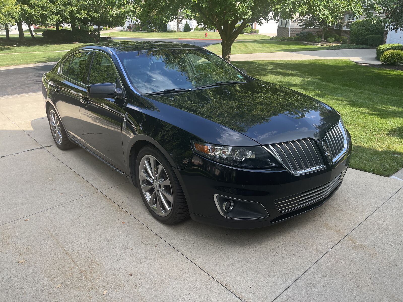 Lincoln MKS
