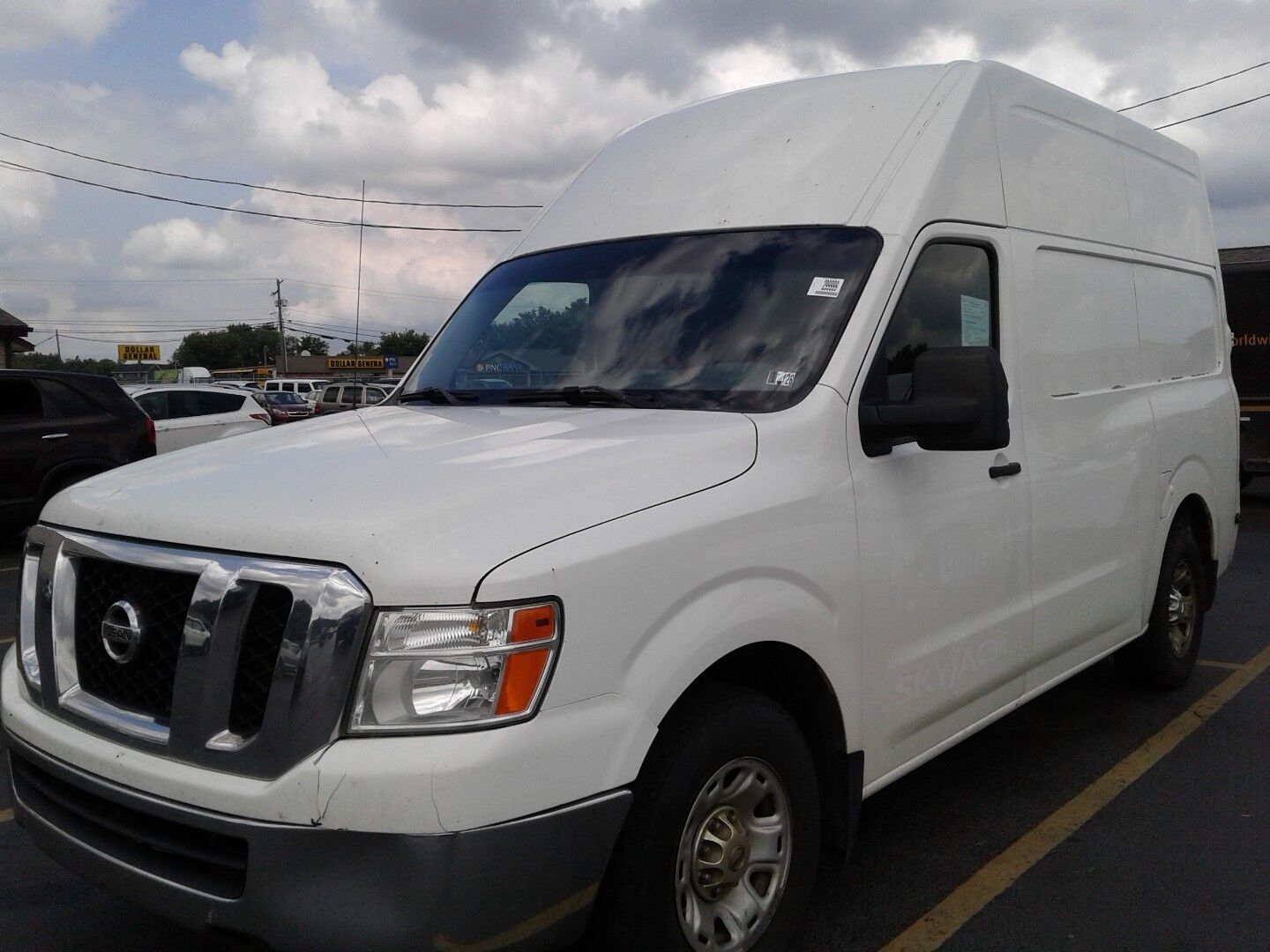 Nissan NV
