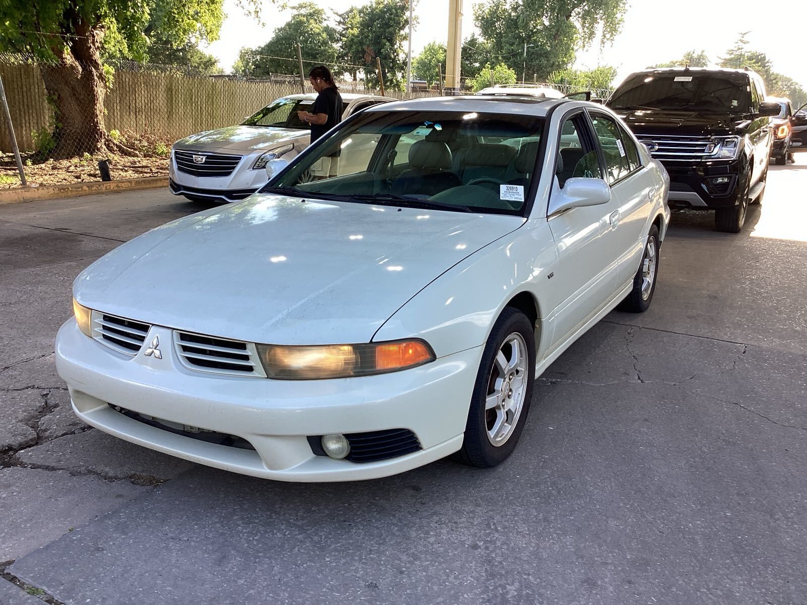 Mitsubishi Galant