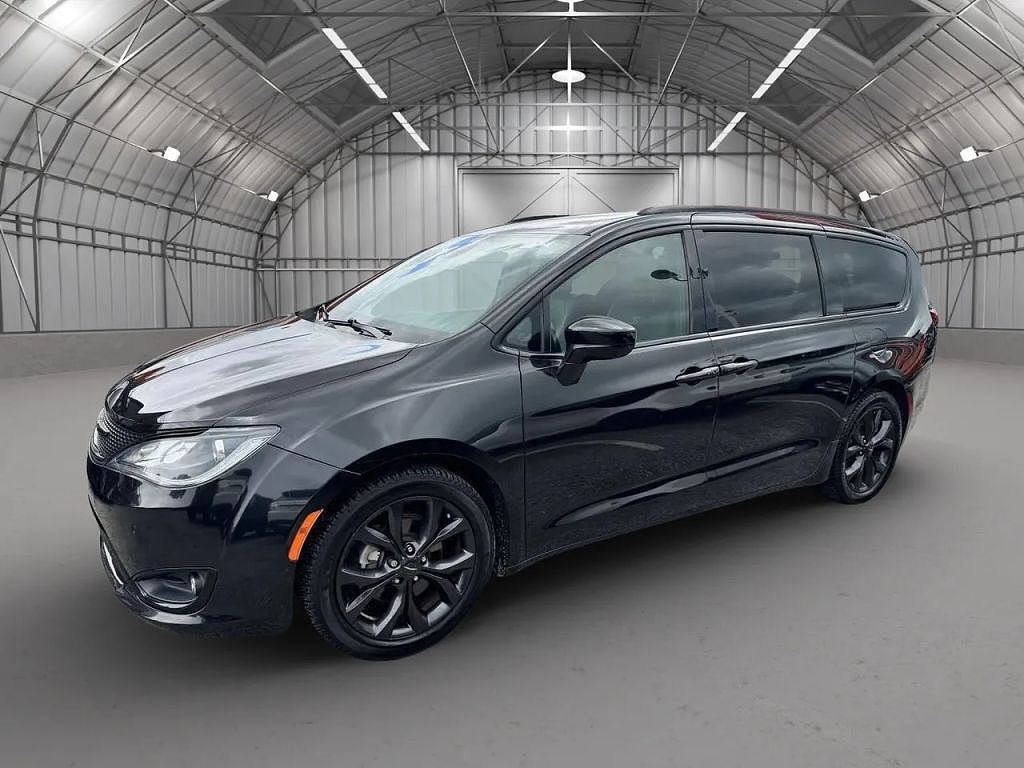2019 CHRYSLER Pacifica