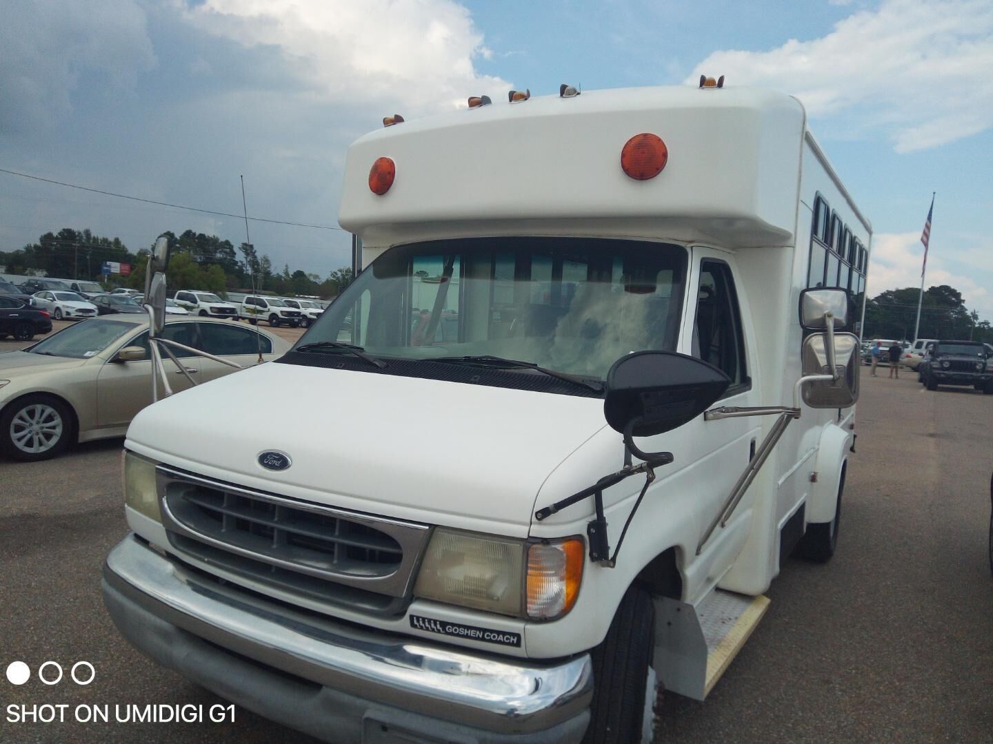 Ford E-350