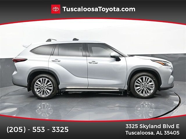 2025 TOYOTA Highlander