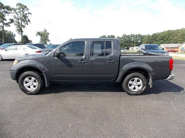 2012 NISSAN Frontier