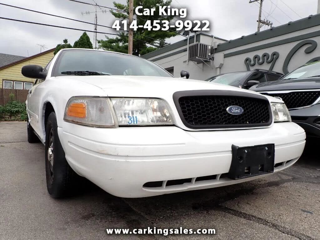 Ford Crown Victoria