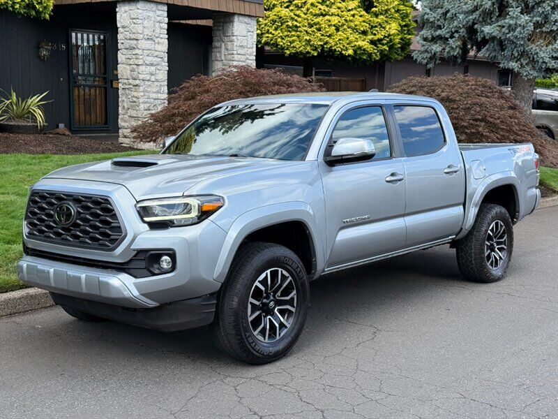 2022 TOYOTA Tacoma