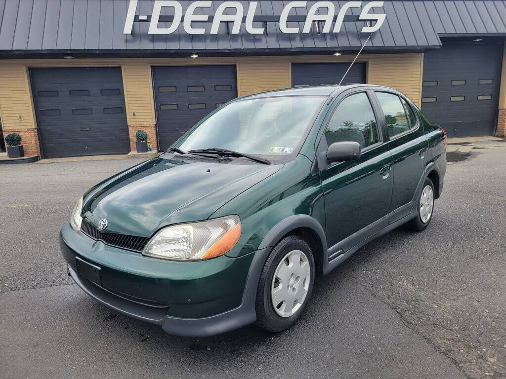Toyota Echo