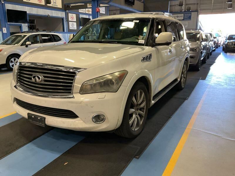 Infiniti QX56