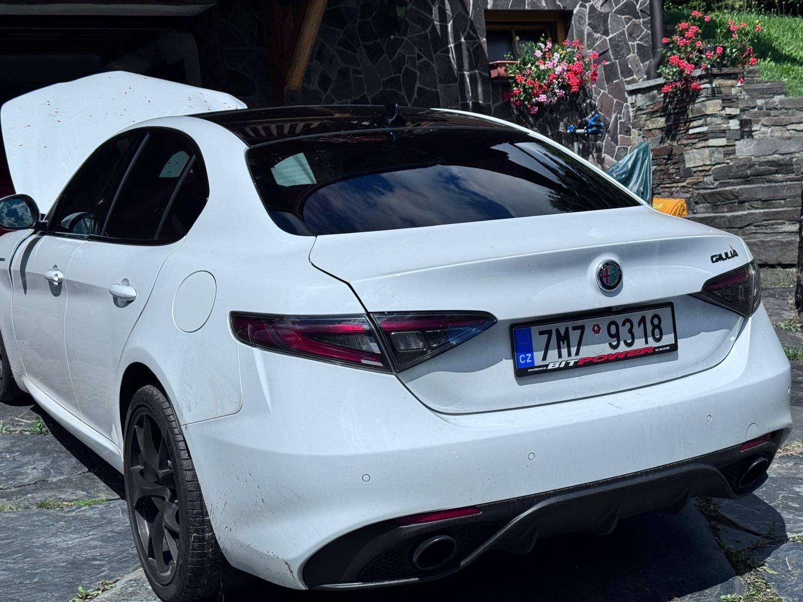 Alfa Romeo Giulia (952)