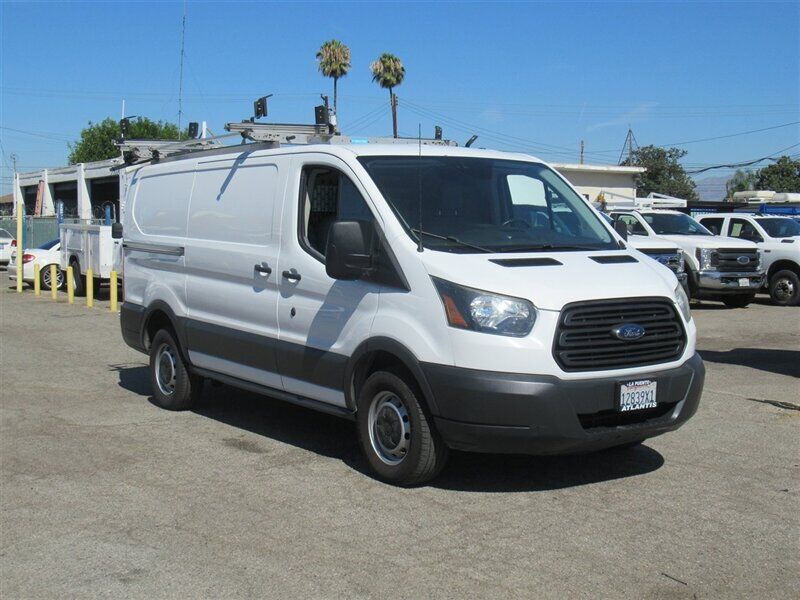 2015 FORD Transit