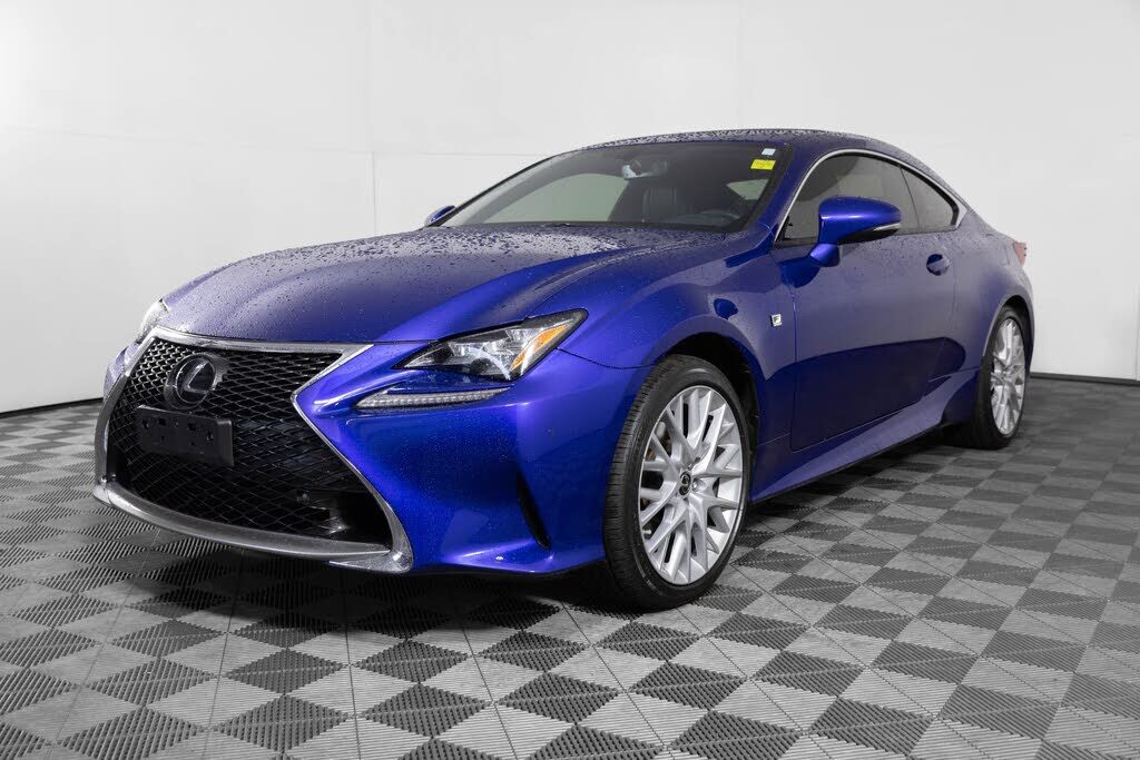 Lexus RC