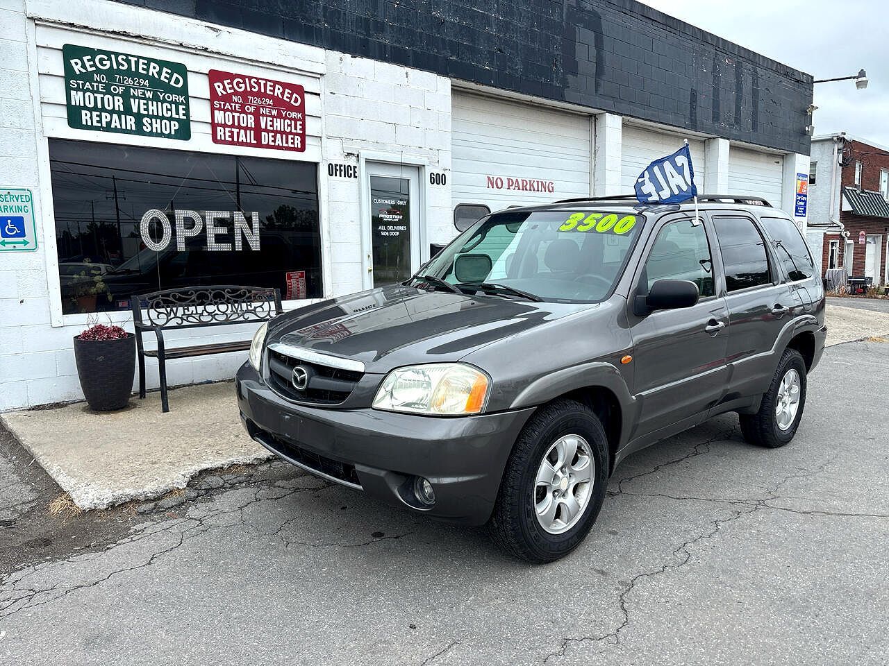 Mazda Tribute
