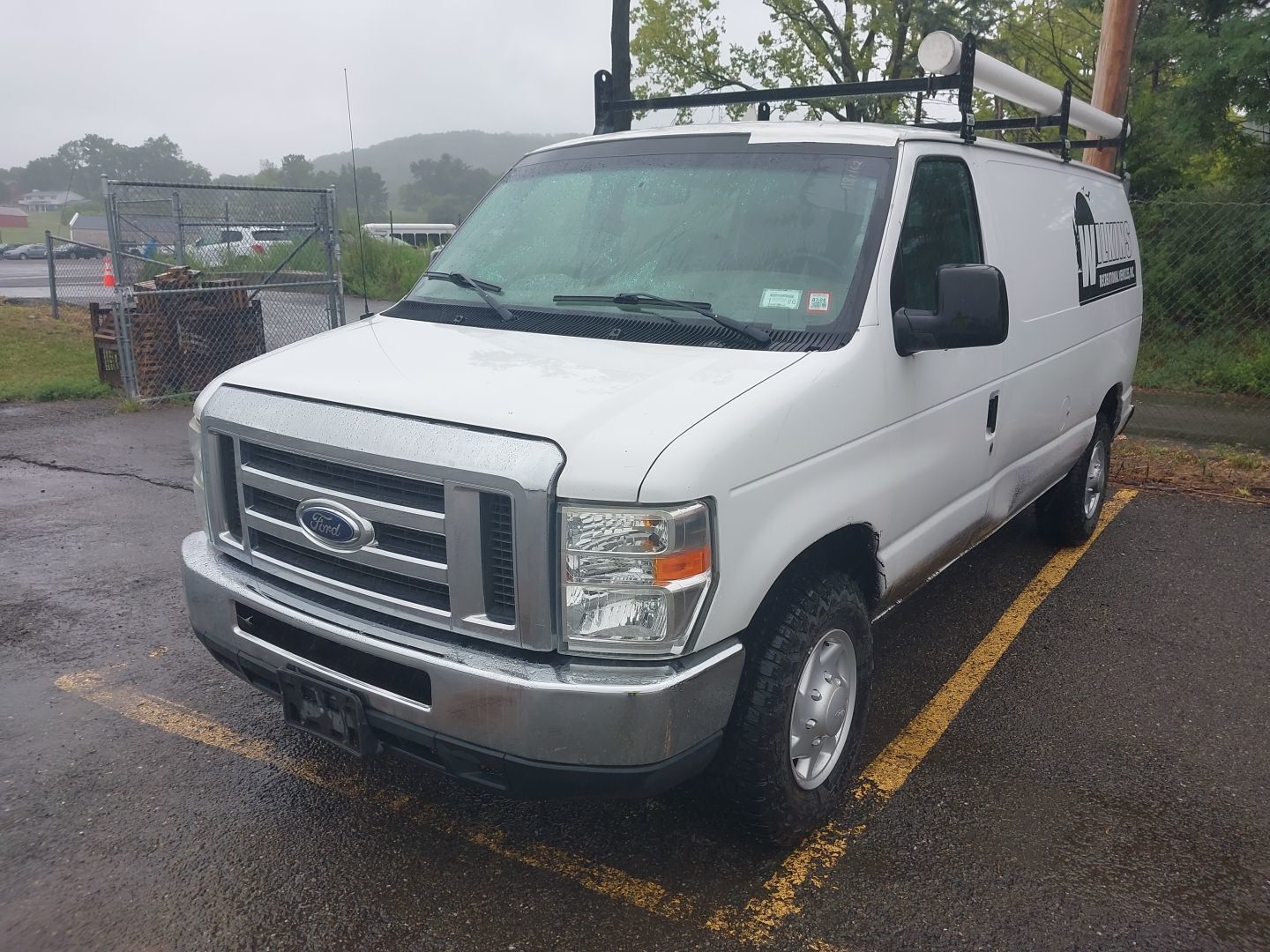 Ford E-250