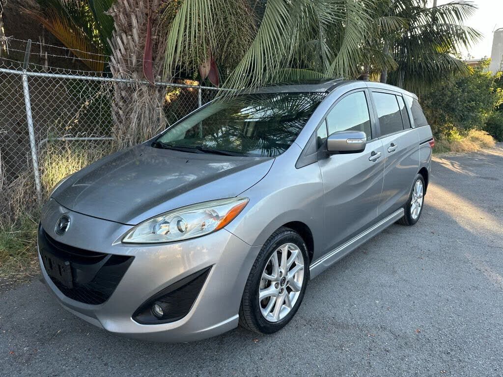 Mazda Mazda5