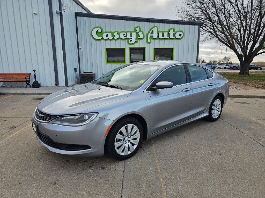 2015 CHRYSLER 200