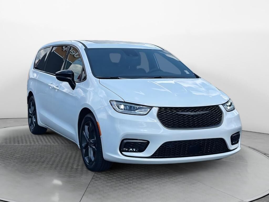 2026 CHRYSLER Pacifica