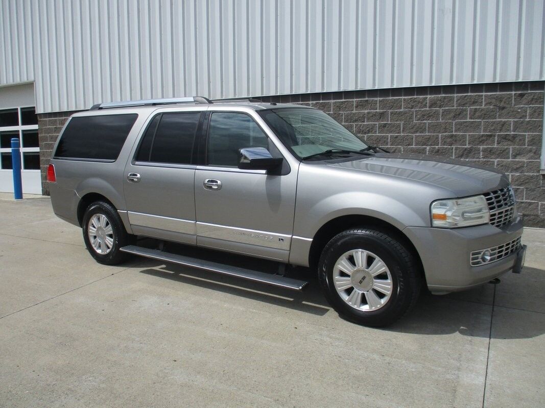 Lincoln Navigator