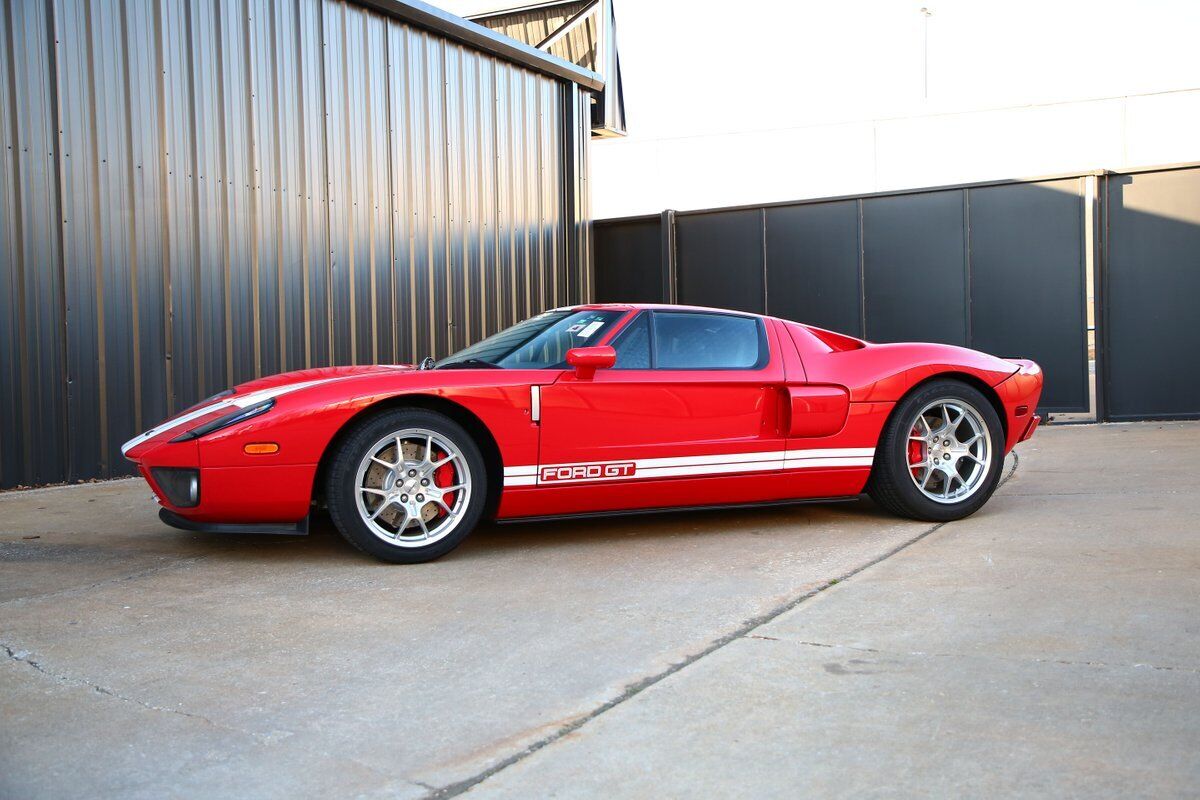 Ford GT