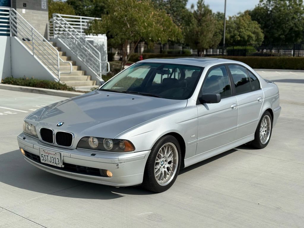 BMW 530i